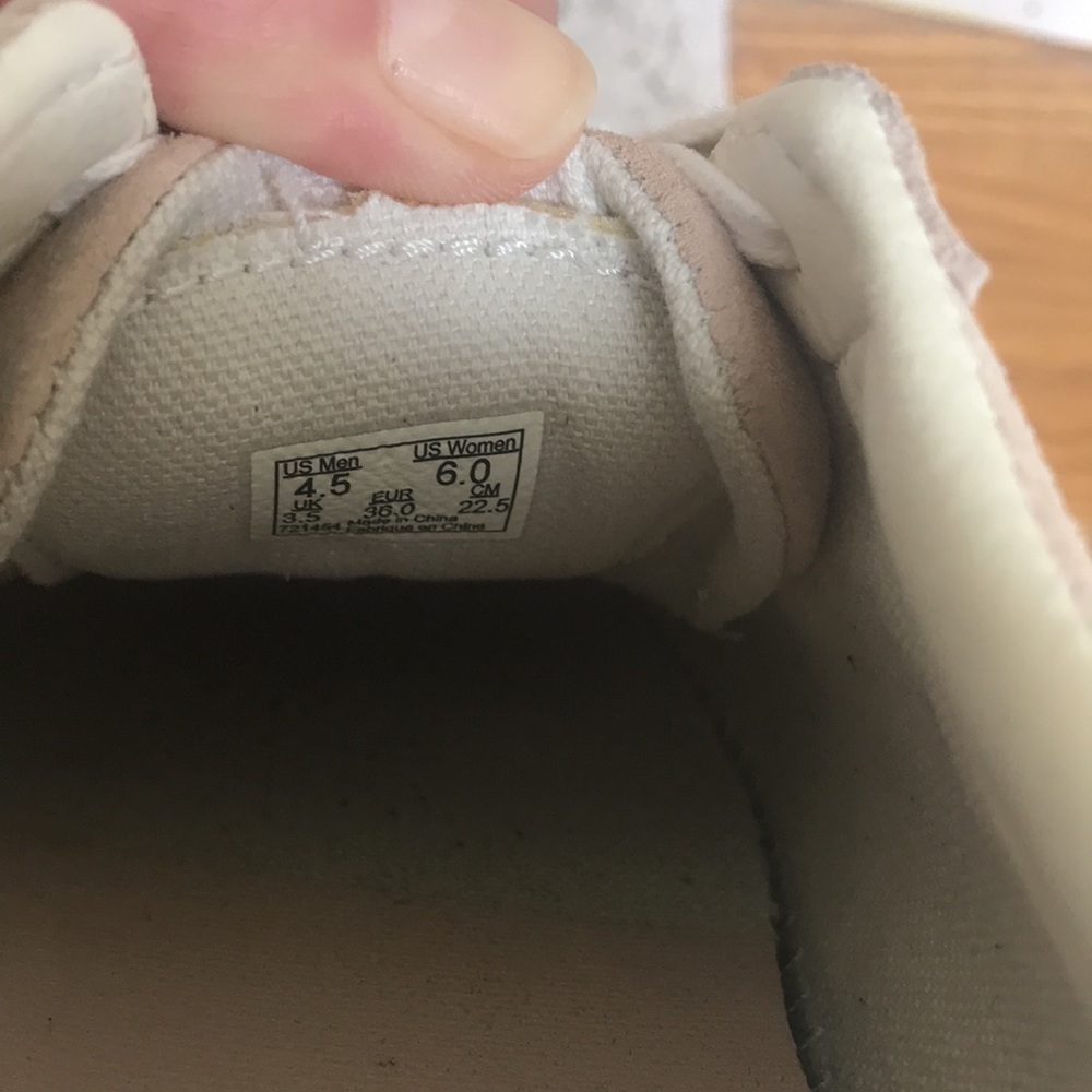 Vans shoes - Picture 5 of 8
